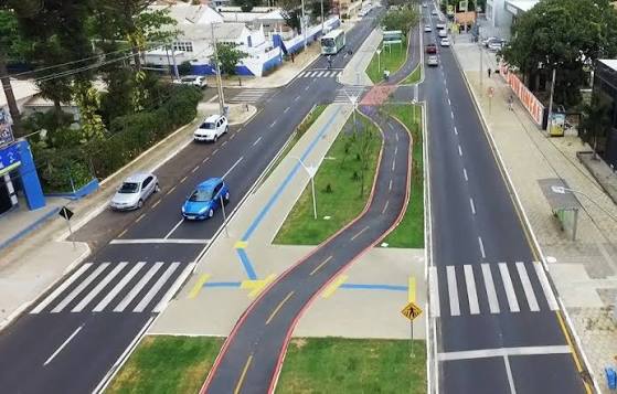 Vitória da Conquista ultrapassa 100 km de vias asfaltadas desde 2021